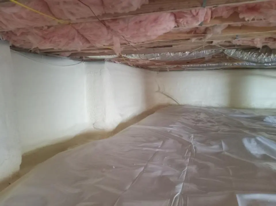Crawl space encapsulation with closed-cell spray foam for Spray Foam Roofing in Powdersville